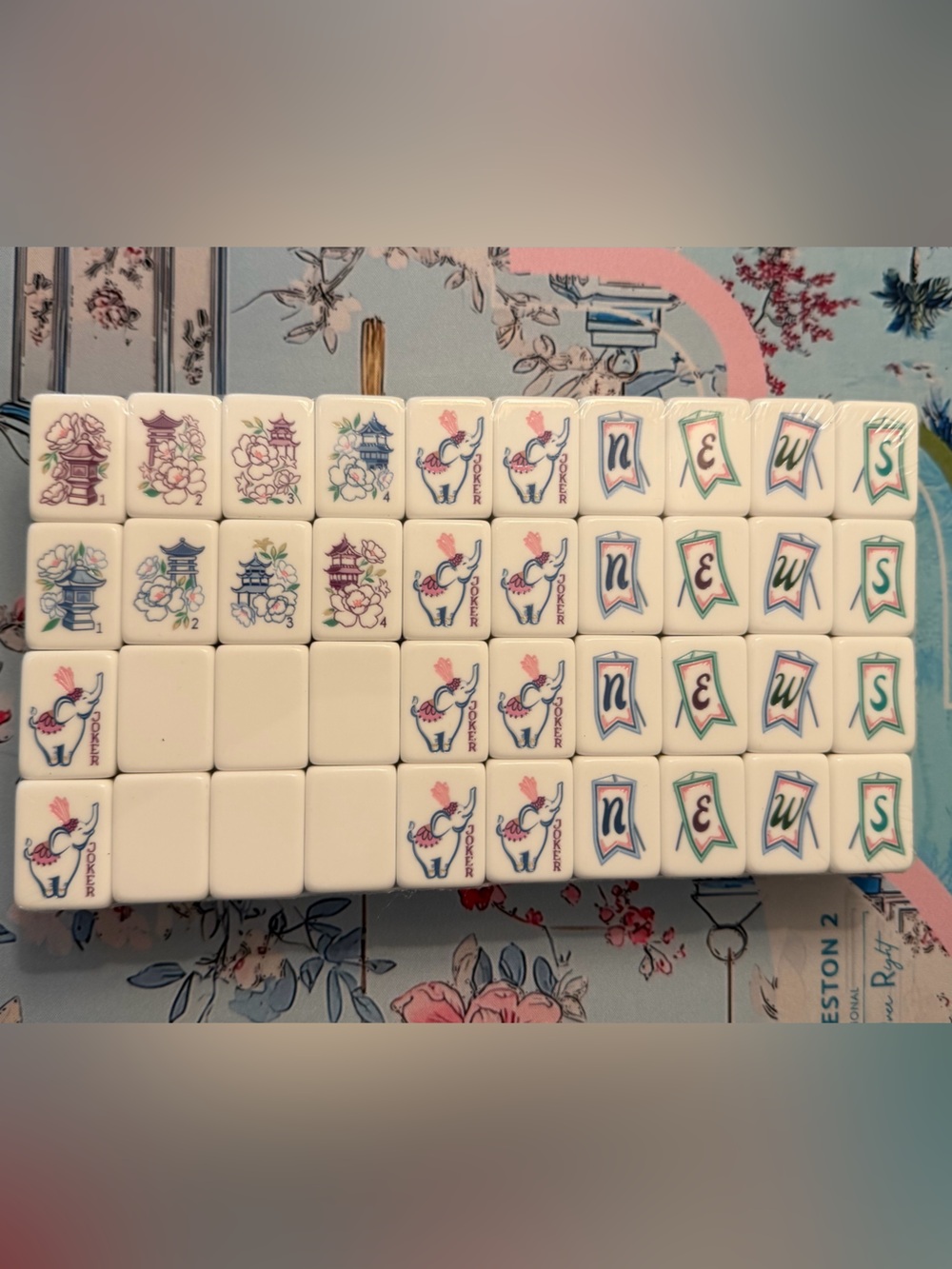 Green and Blue Mahjong Tiles - Picture 7 of 8